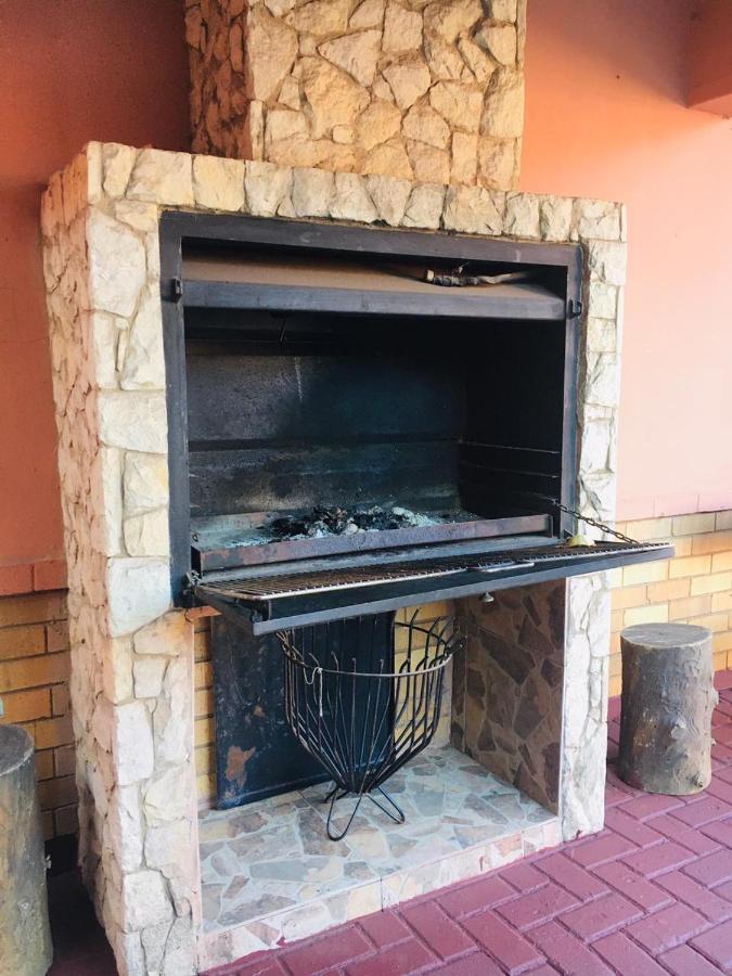 Forever Comfy Bed Bed and Breakfast Vanderbijlpark Exterior foto