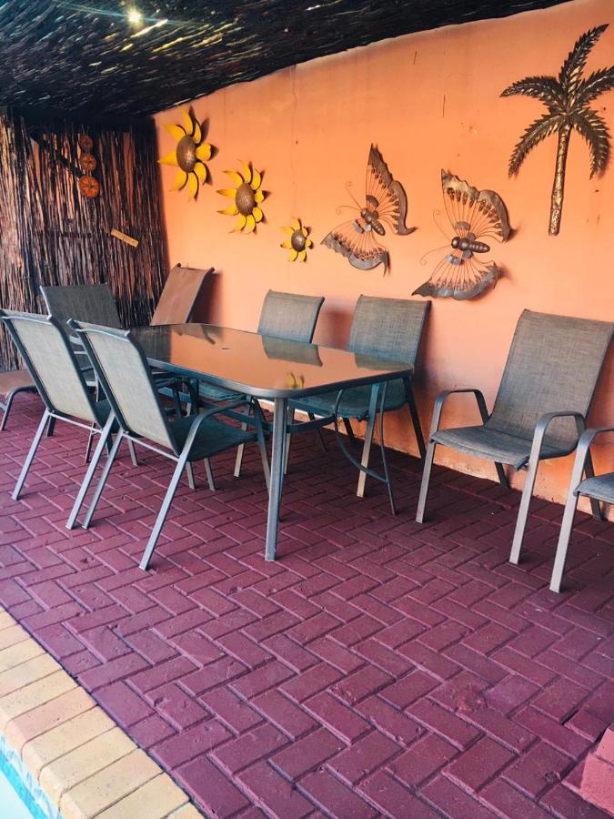 Forever Comfy Bed Bed and Breakfast Vanderbijlpark Exterior foto